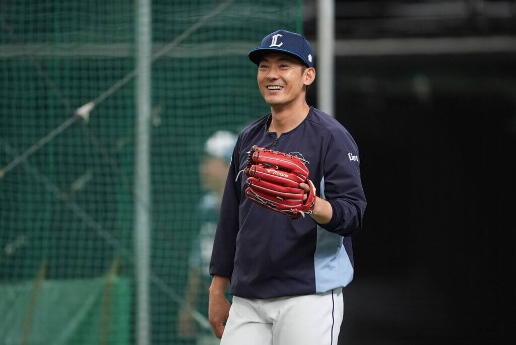 【西武】堀口文宏から引退試合を迎える栗山巧選手への5つの質問【中村剛也選手と二人旅をするなら?】